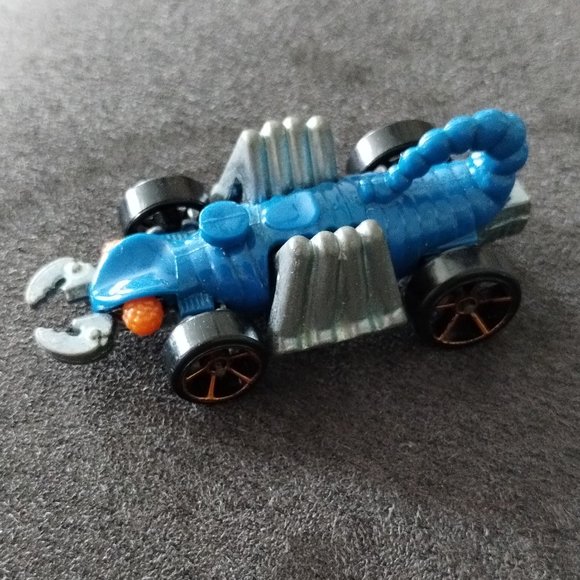 Hot Wheels Mattel Blue Eevil Weevil - Picture 3 of 7